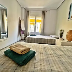 Centrico Y Junto Al Mar! Apartamento Fuengirola